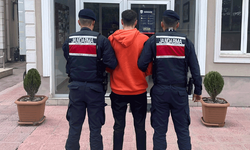 Afyon’da uyuşturucu taciri yol kontrolünde yakalandı