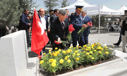 15 Temmuz şehidi Fatih Dalgıç Eskişehir’de kabri başında anıldı