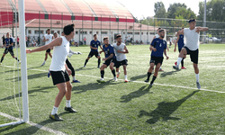 2 Eylül SK çok farklı: İlk provada gol olup yağdılar