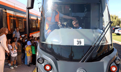 Eskişehir'de minik öğrenciler tramvayların nasıl çalıştığını öğrendi