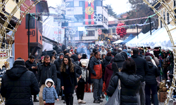 Eskişehir'de Yeni Yıl Pazarı açıldı: Alışveriş, eğlence ve konserler bir arada