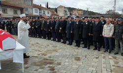 Kütahya'da yangında hayatını kaybetti! Kıbrıs gazisi törenle uğurlandı