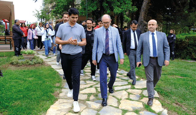 Eskişehir’de üniversitede 17 yıl süren yasak sona erdi