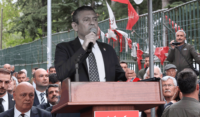 CHP lideri Eskişehir’de Mehmet Şimşek’e yüklendi: Gulyabanini al git