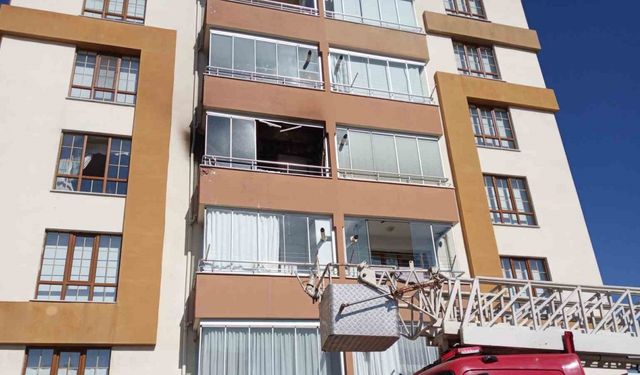 Bozüyük'te apartmanda yangın: Piknik tüpü faciaya neden oluyordu