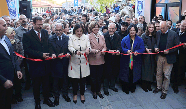 Eskişehir Büyükşehir'den sanata dev yatırım: Açılışla hizmete girdi