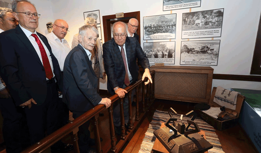 Kırım Tatar Türklerinin lideri Eskişehir’deki müzeye hayran kaldı