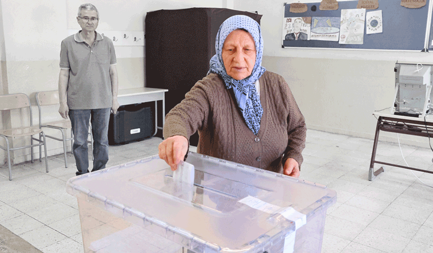 Eskişehir’de seçim heyecanı: 4 bini aşkın kişi sandık başına gitti