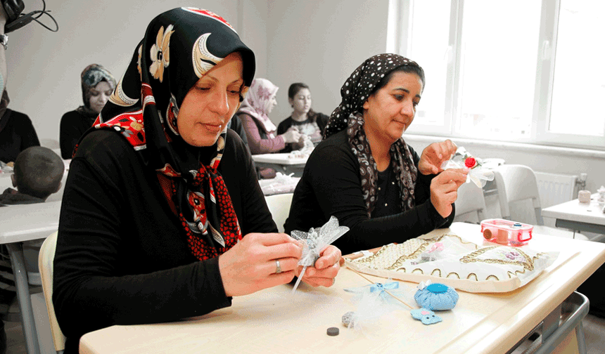 Eskişehir'de 18 merkezde ücretsiz eğitimler başlıyor